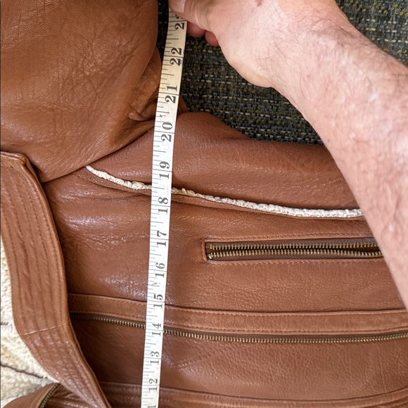 Leather jacket - Picture 13 of 16